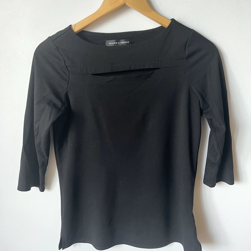 Wilow & thead black top